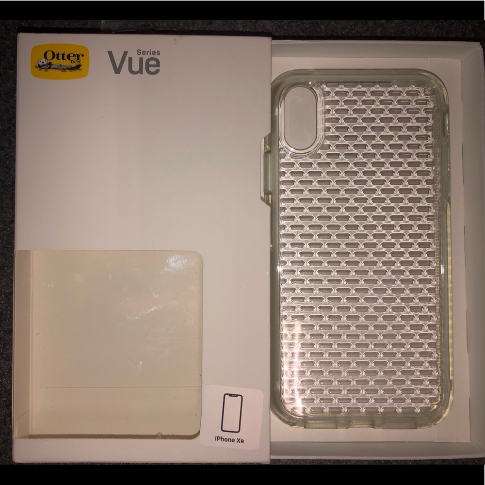 REDUCED!!!!$Otterbox Series Vue for iPhone XR
